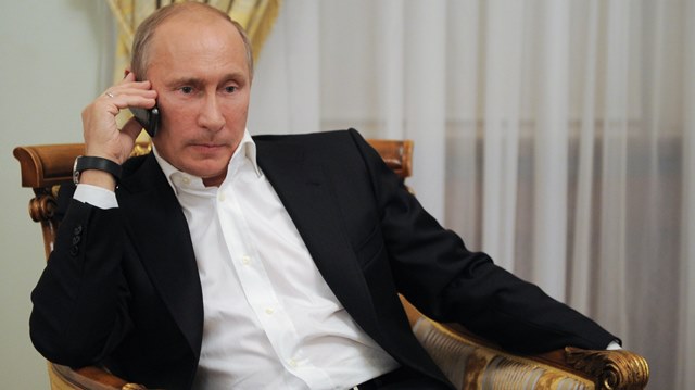 Владимир Путин позвонил Элтону Джону